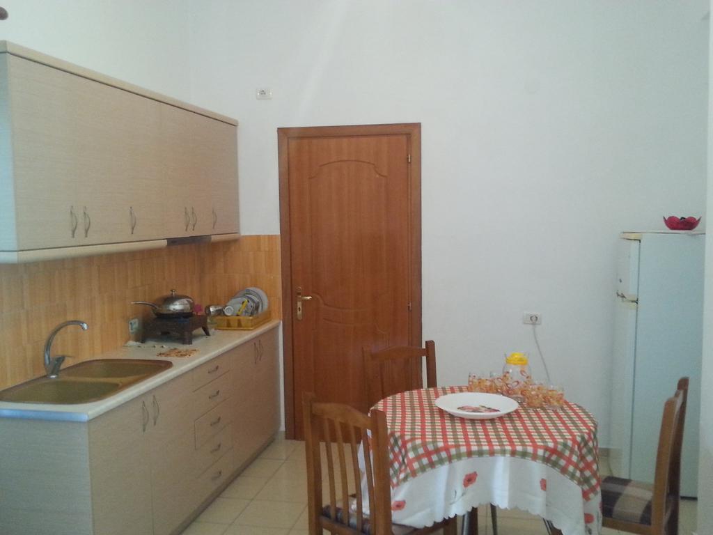 Baci Apartments Ksamil Room photo